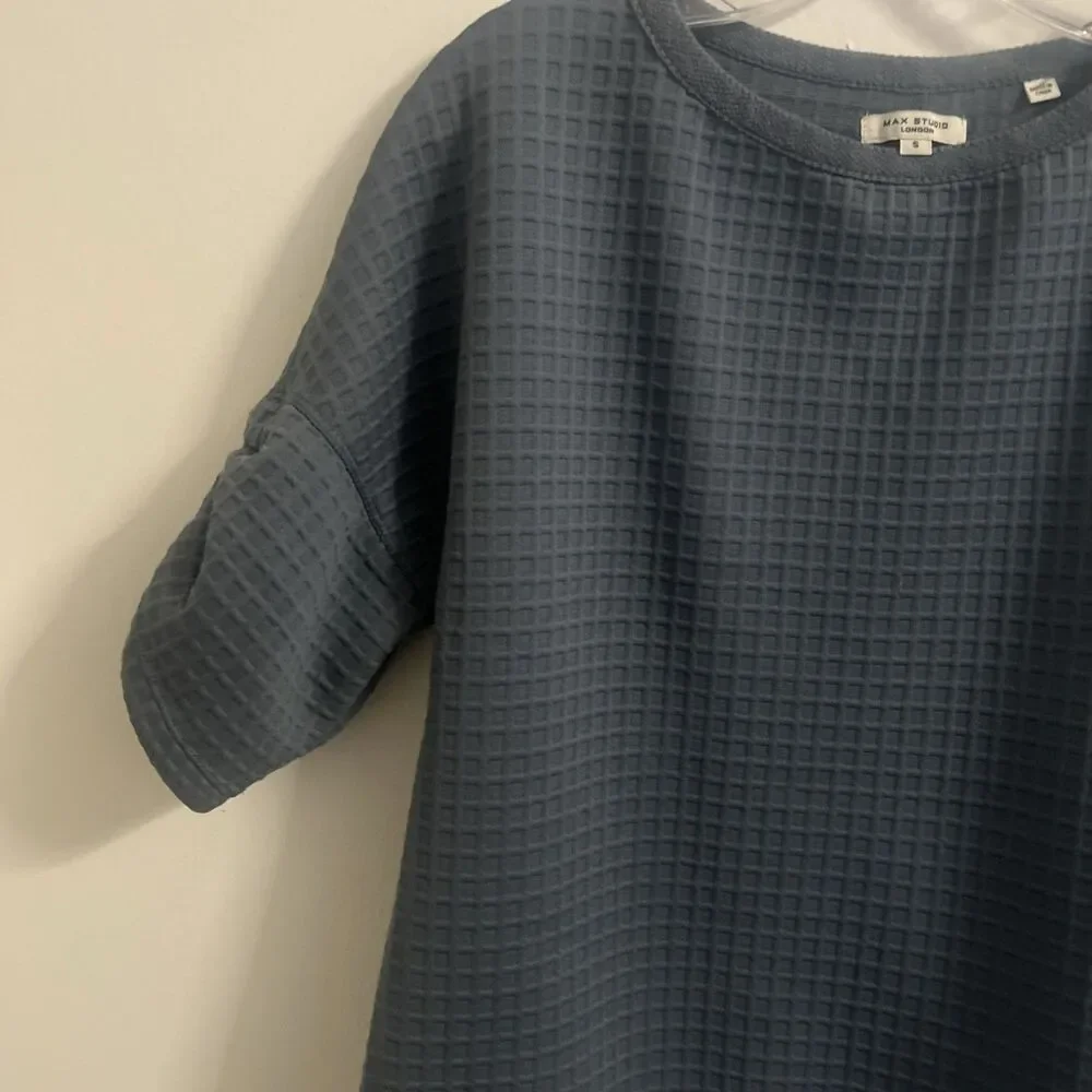 Max Studio London Blue Textured Waffle Knit Short Sleeve Top Size Small